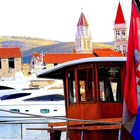 Room Mira Trogir Eksteriør bilde