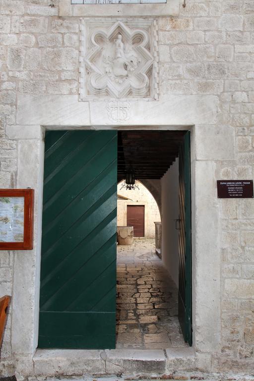 Room Mira Trogir Eksteriør bilde